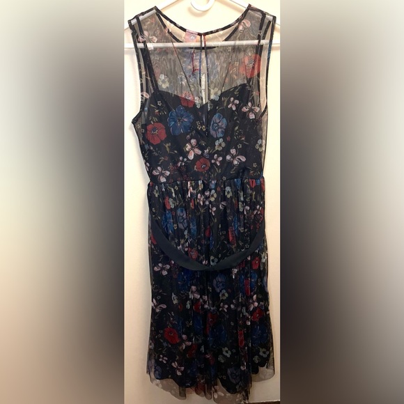 LAUREN CONRAD - Kohl’s Snow White Dress - Picture 5 of 10